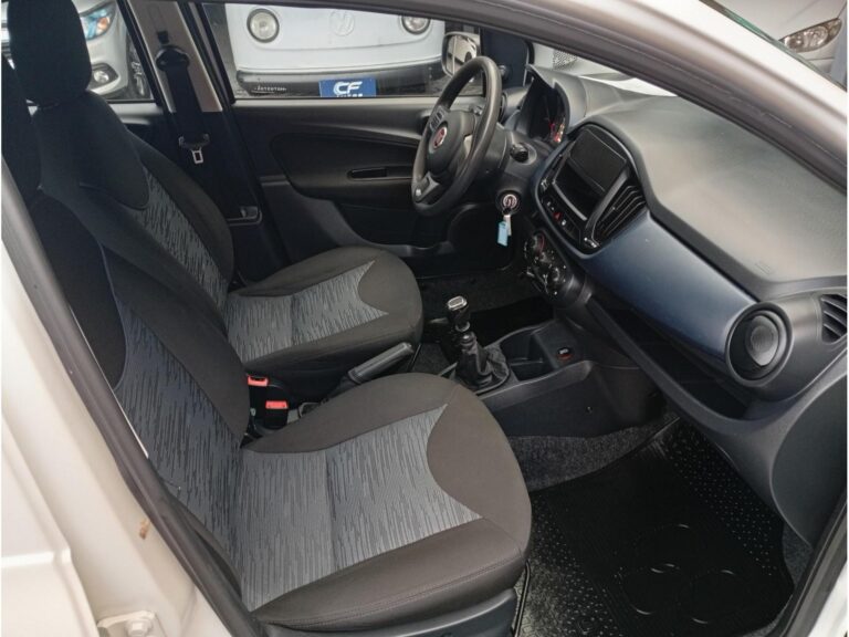 Fiat Uno ATTRACTIVE 1.0 Flex 6V 5p  2017