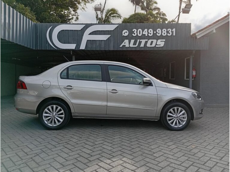 Volkswagen Voyage COMF/Highli. 1.6 T.Flex 8V 4p  2015