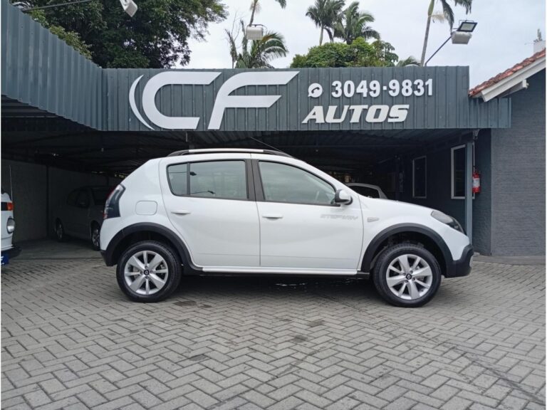 Renault Sandero STEPWAY Hi-Power 1.6 8V 5p  2014