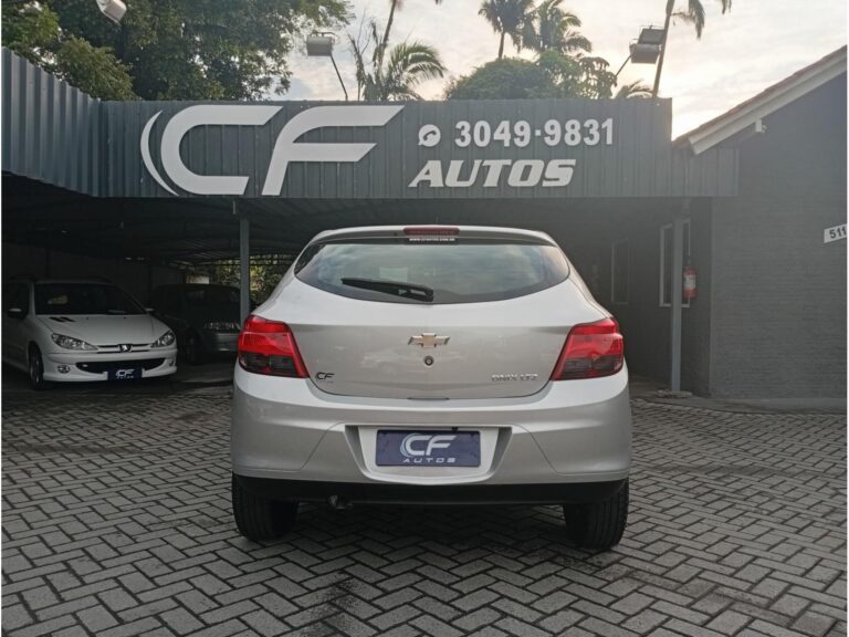 Chevrolet Onix HATCH LTZ 1.4 8V FlexPower 5p Aut.  2016